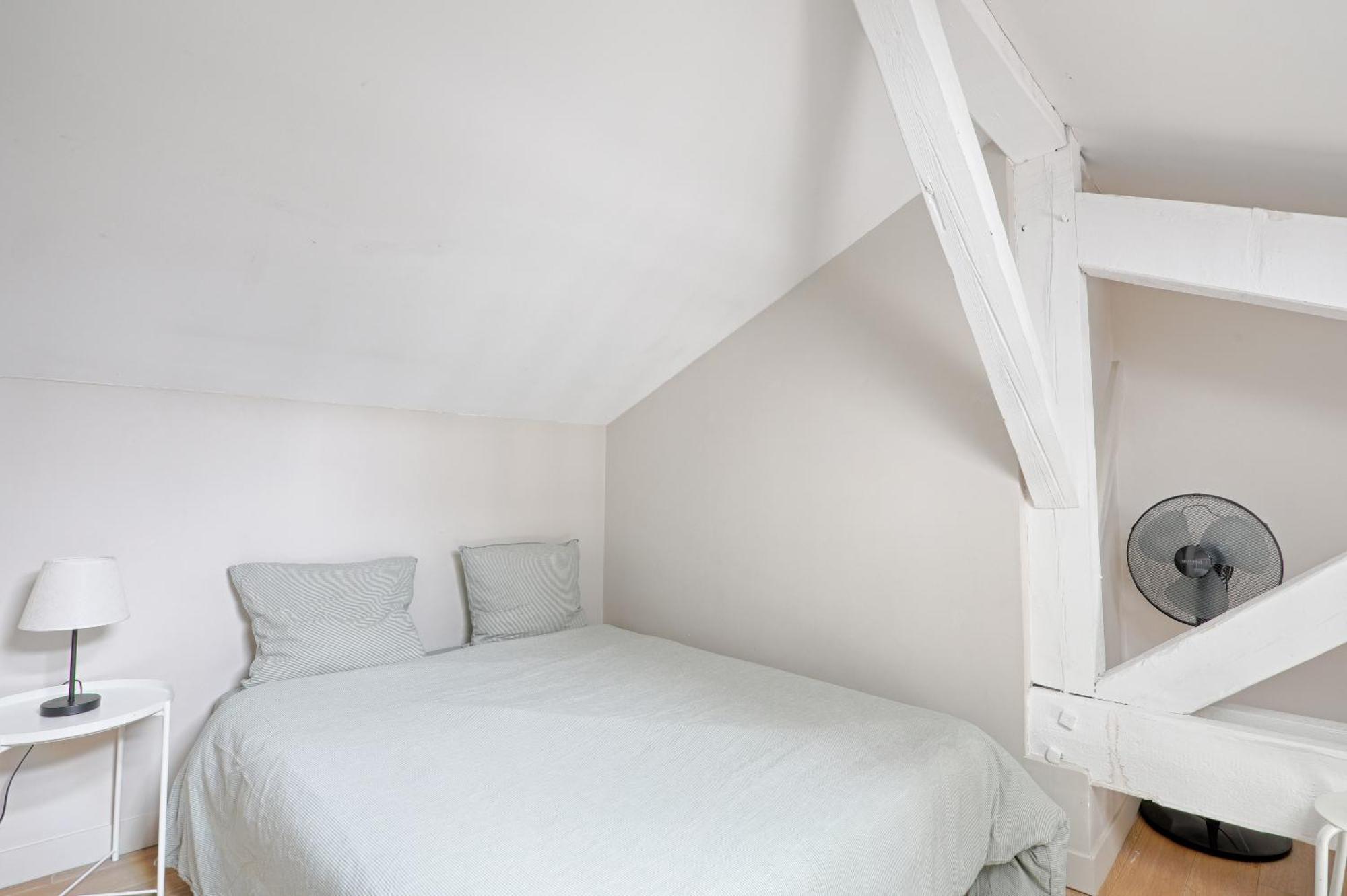 St Dom Gauche - 7 - Place Apartment Paris